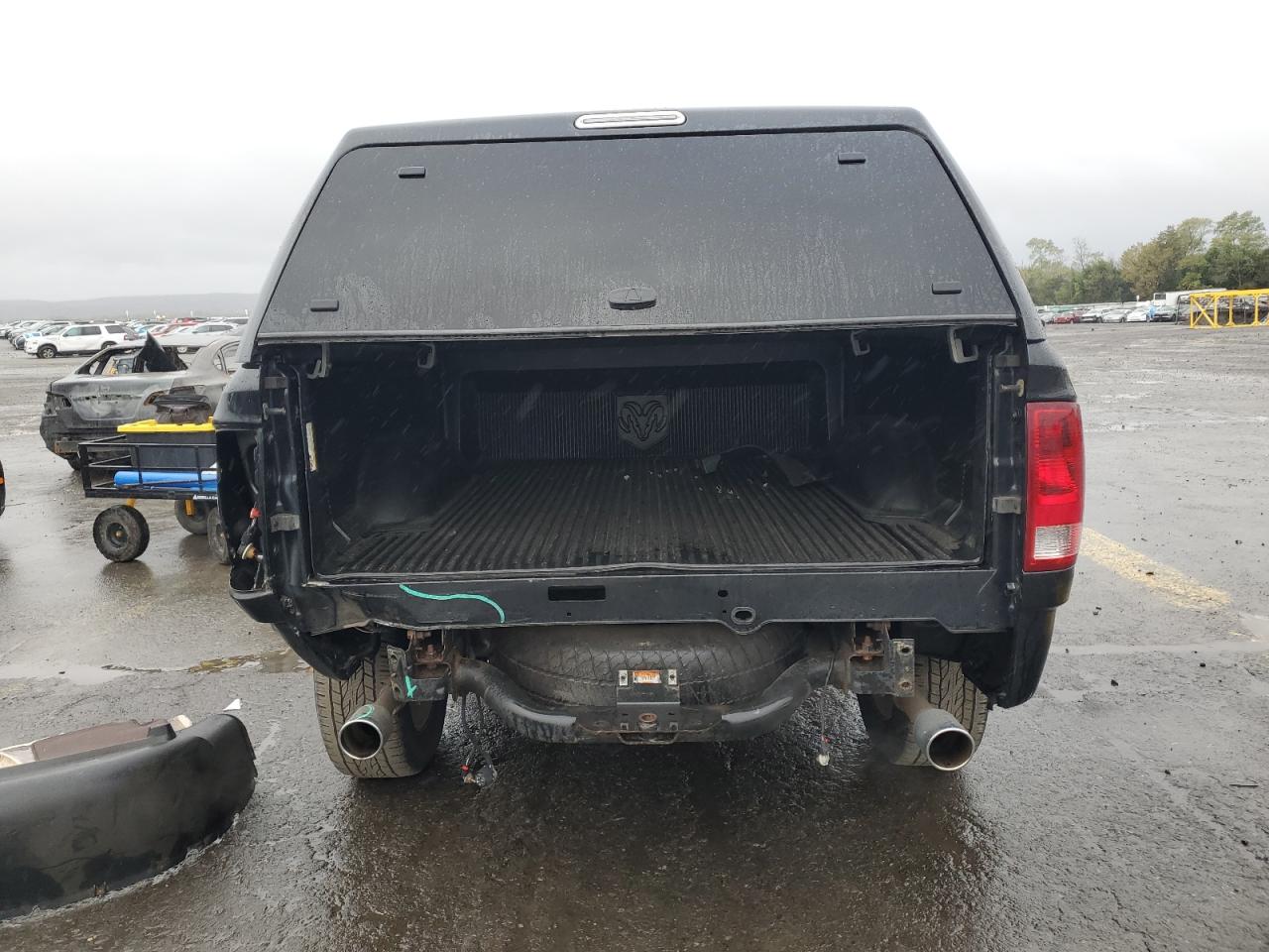 2010 Dodge Ram 1500 VIN: 1D7RV1GT8AS197381 Lot: 82304975