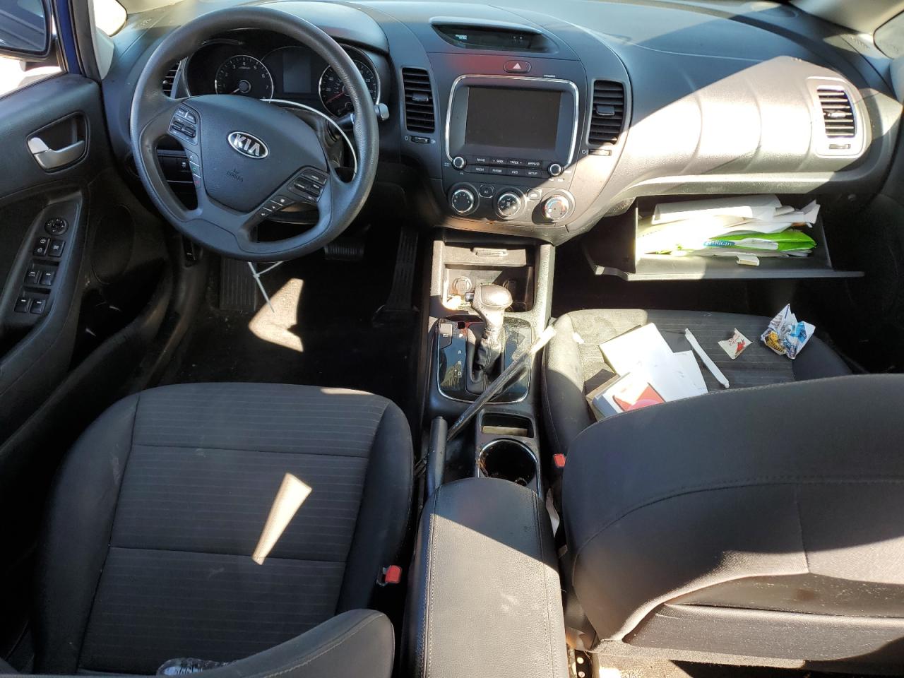 2018 Kia Forte Lx VIN: 3KPFL4A70JE165950 Lot: 86182675