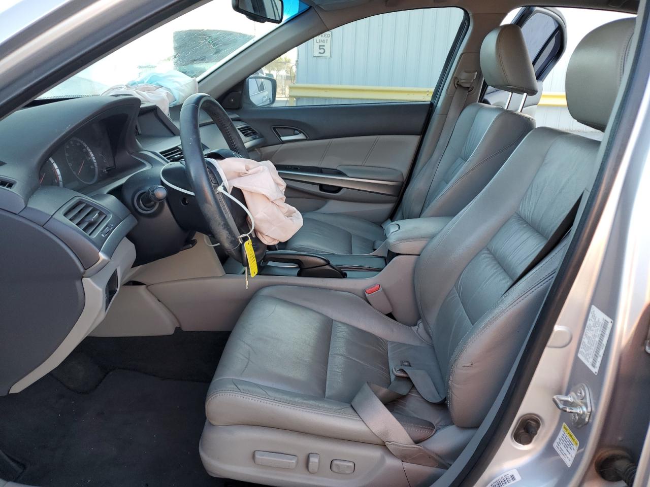 2010 Honda Accord Exl VIN: 1HGCP3F82AA018469 Lot: 86508175