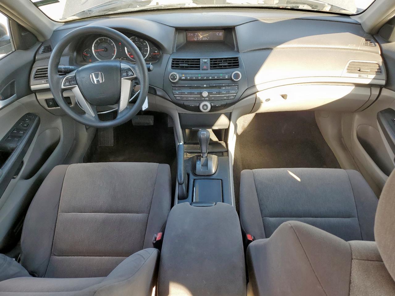 2008 Honda Accord Lxp VIN: JHMCP26458C040386 Lot: 84283755