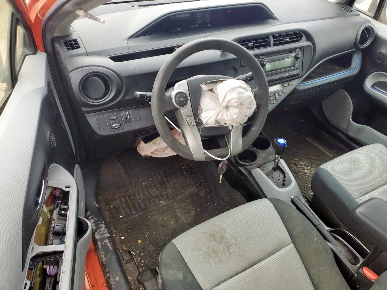 2013 Toyota Prius C VIN: JTDKDTB32D1034978 Lot: 85666045