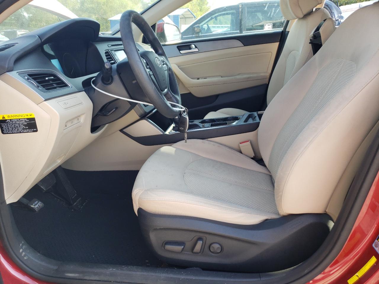 2015 Hyundai Sonata Se VIN: 5NPE24AF7FH025452 Lot: 84548935