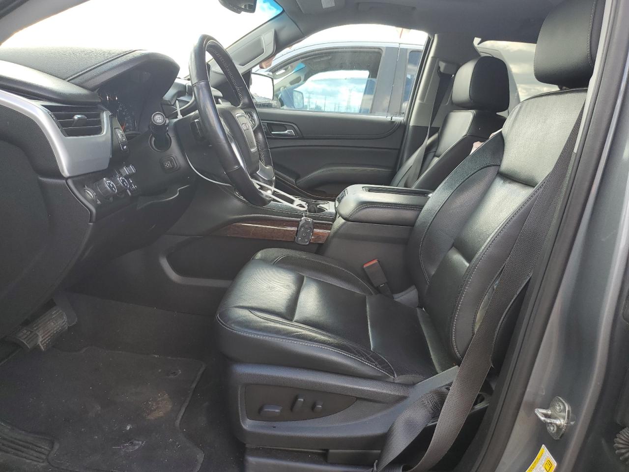 2020 GMC Yukon Xl K1500 Slt VIN: 1GKS2GKC0LR120100 Lot: 82309865