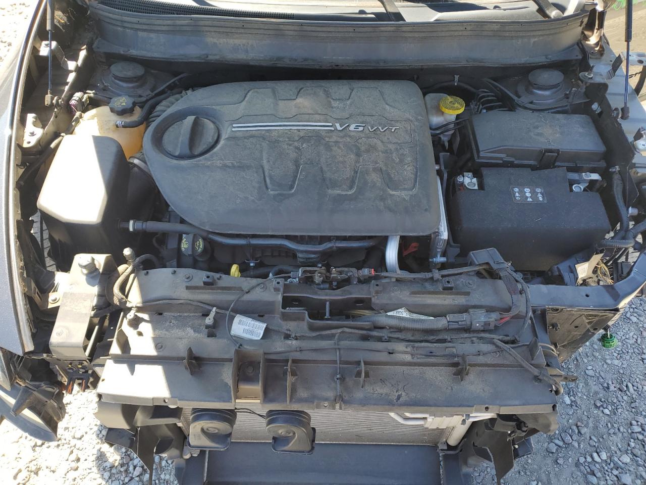 2018 Jeep Cherokee Latitude VIN: 1C4PJLCX2JD606660 Lot: 82208355