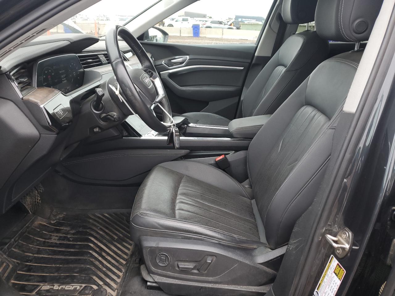 2019 Audi E-Tron Premium Plus VIN: WA1LAAGE6KB008753 Lot: 84604115