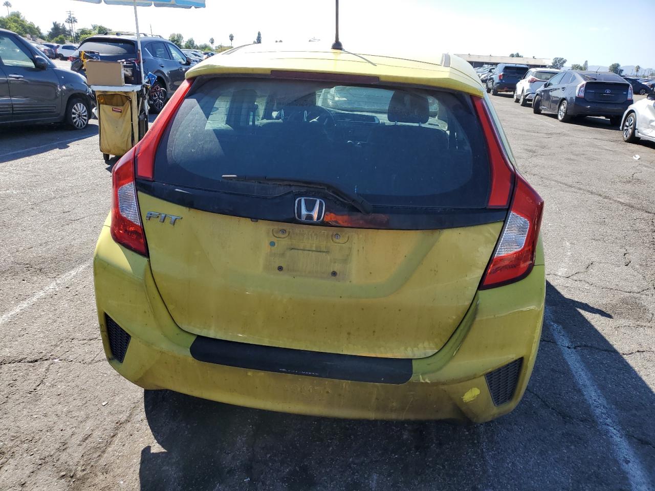 2015 Honda Fit Lx VIN: 3HGGK5H59FM729093 Lot: 84897215