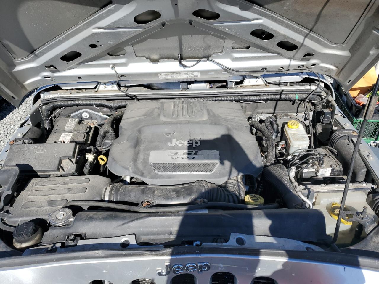 2012 Jeep Wrangler Unlimited Sport VIN: 1C4BJWDGXCL186424 Lot: 84875115