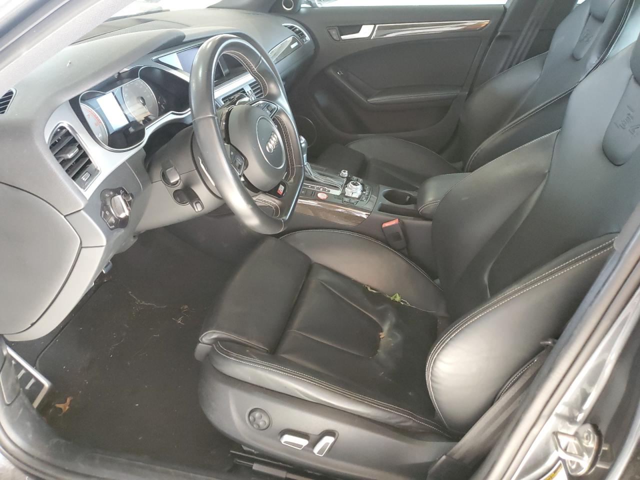 2016 Audi S4 Premium Plus VIN: WAUBGAFL5GA008687 Lot: 82611175