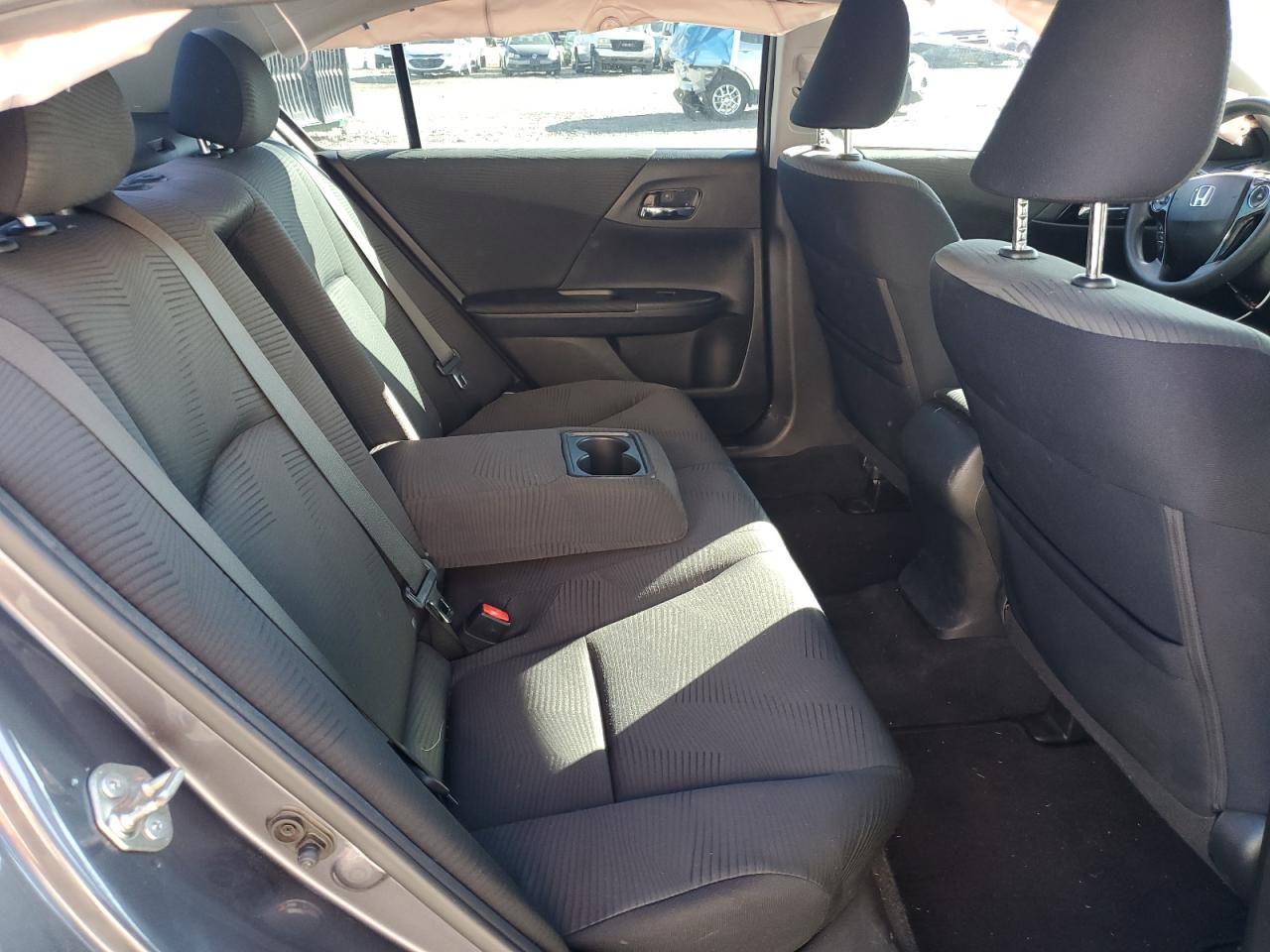 2016 Honda Accord Lx VIN: 1HGCR2F30GA070670 Lot: 85707085