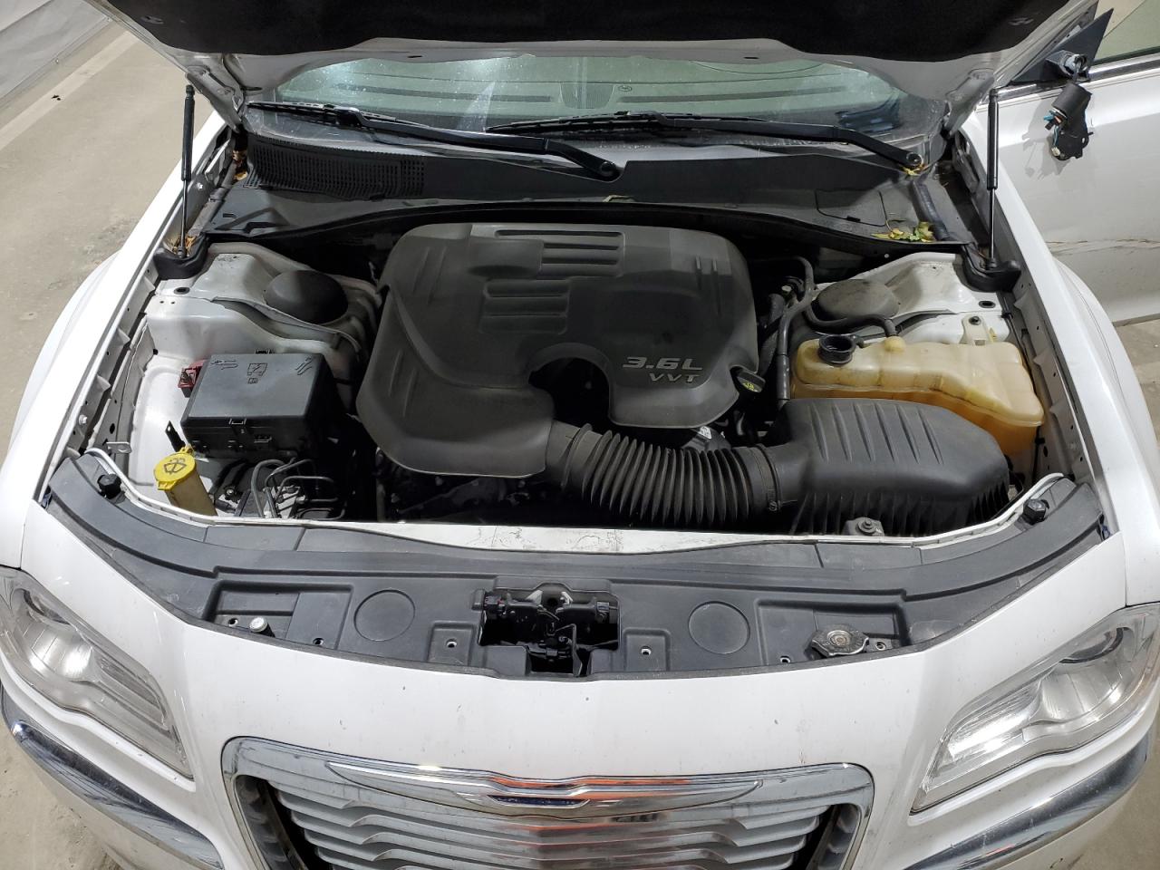 2014 Chrysler 300C VIN: 2C3CCAEG5EH380301 Lot: 86439915