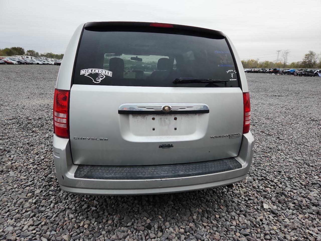 2010 Chrysler Town & Country Touring VIN: 2A4RR5D18AR347526 Lot: 90431815