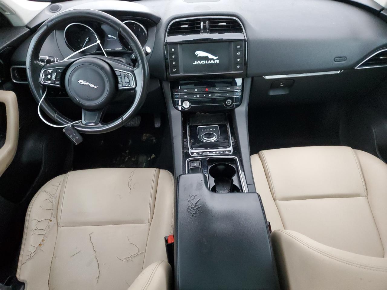 2018 Jaguar F-Pace Premium VIN: SADCJ2FX4JA253803 Lot: 90281415