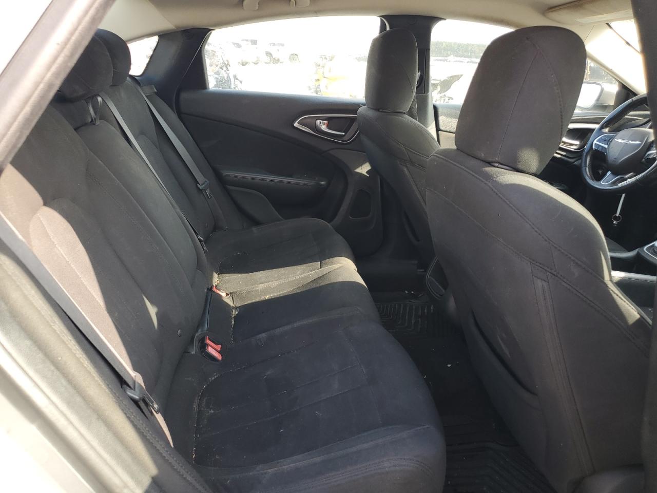 2016 Chrysler 200 Limited VIN: 1C3CCCAB1GN152974 Lot: 86077435