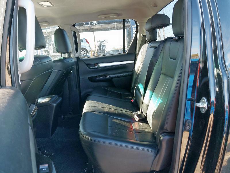 2017 TOYOTA HILUX INVINCIBLE X D/CAB PICK UP 2.4 D-4D AUTO