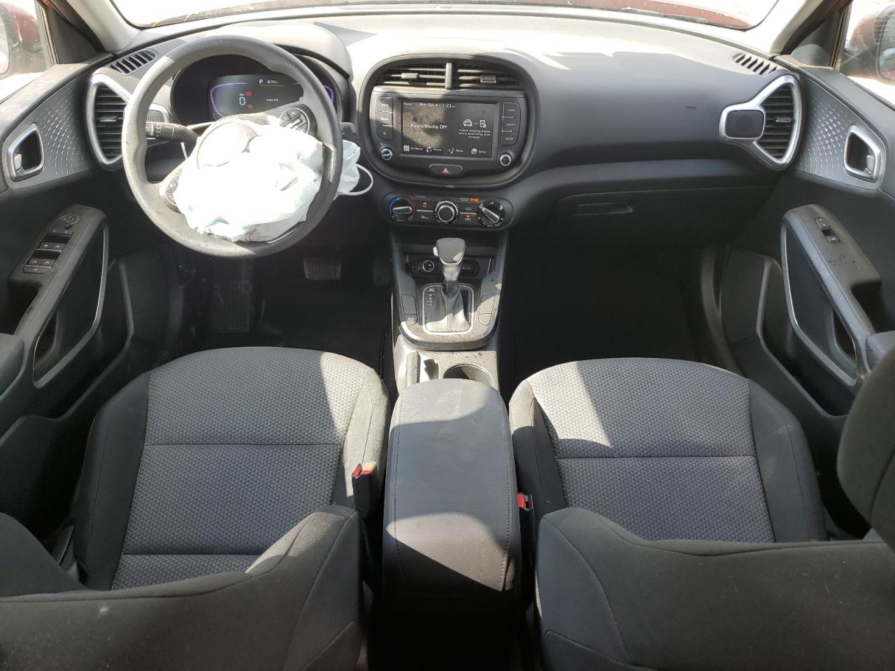 2025 Kia Soul Lx VIN: KNDJ23AU2S7256460 Lot: 85294095