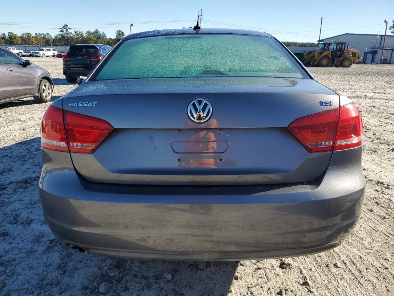 2015 Volkswagen Passat S VIN: 1VWAS7A3XFC007557 Lot: 87121355