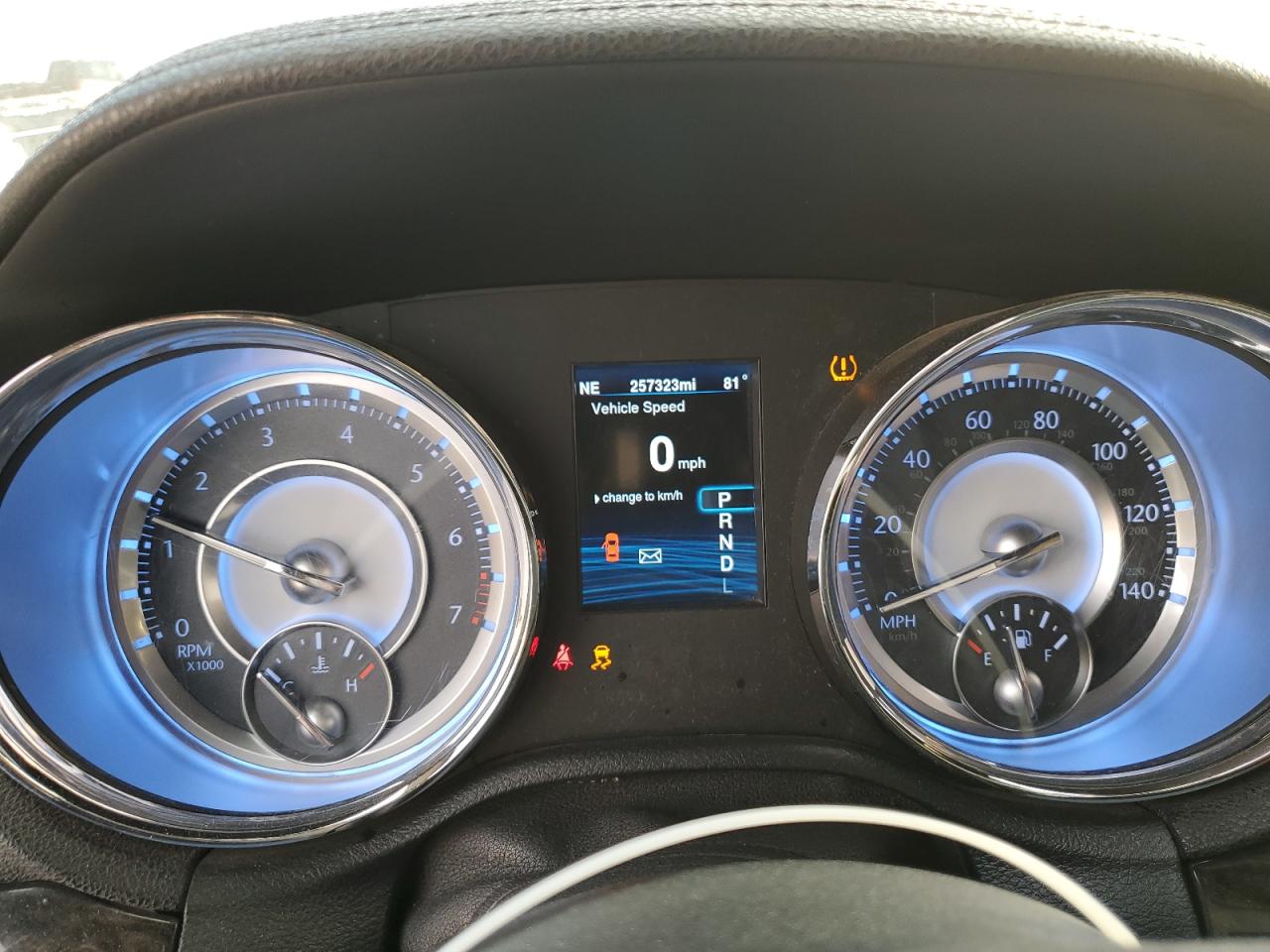 2014 Chrysler 300 VIN: 2C3CCAAG8EH327825 Lot: 89864275