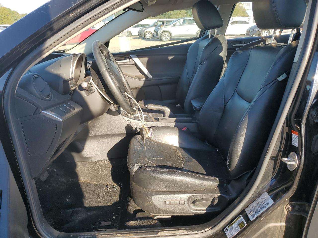 2010 Mazda 3 S VIN: JM1BL1H52A1163069 Lot: 82546895