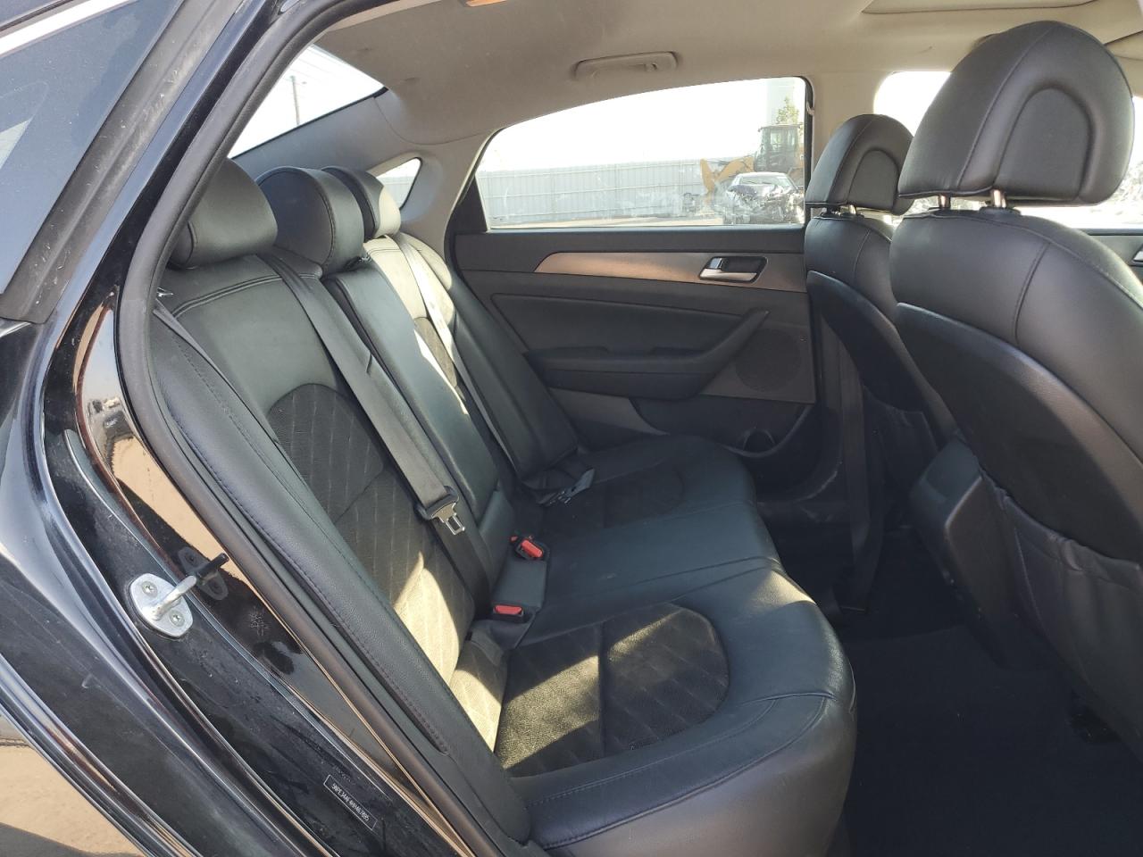 2017 Hyundai Sonata Sport VIN: 5NPE34AF4HH467895 Lot: 82001045