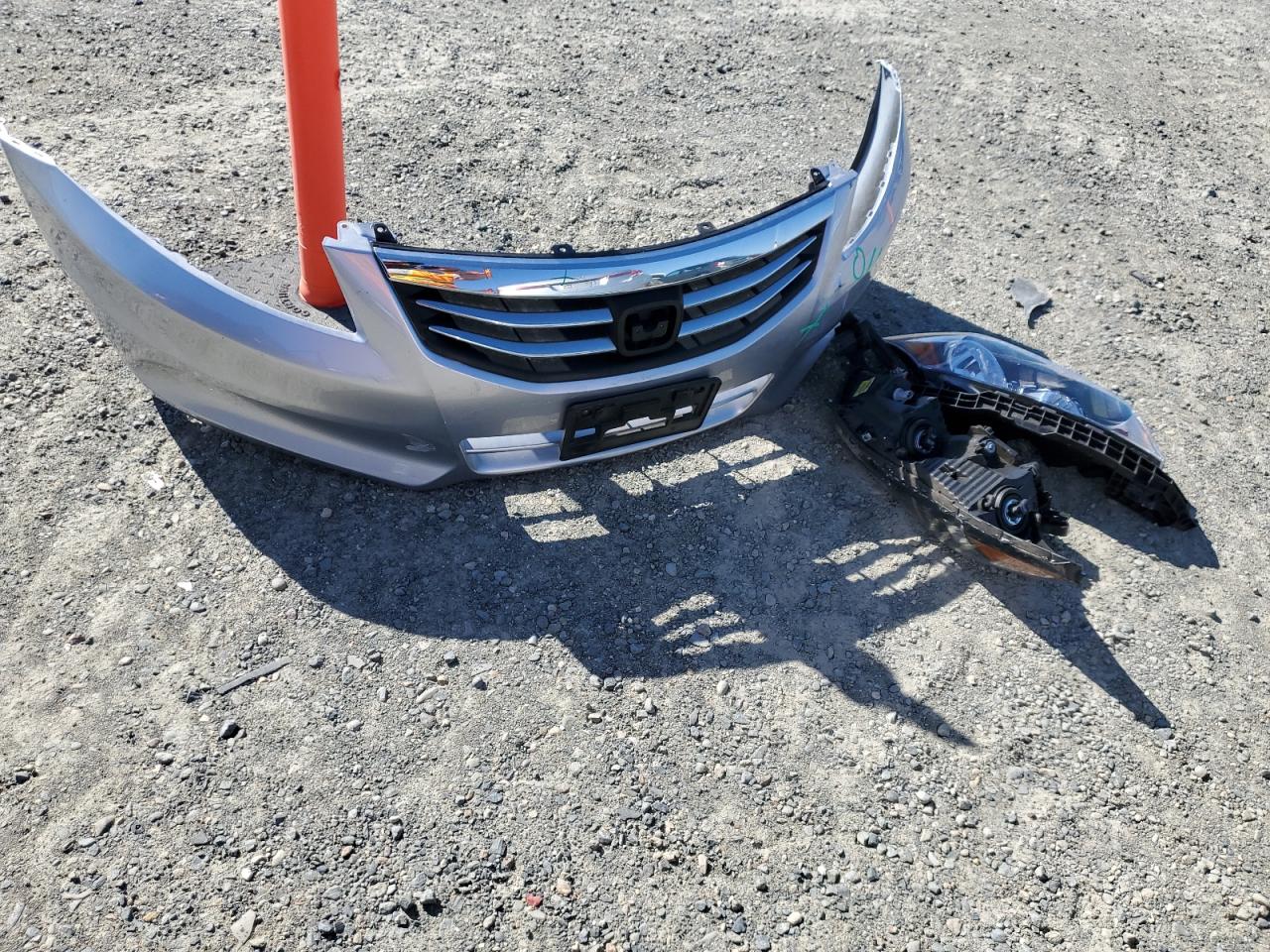 2011 Honda Accord Lx VIN: 1HGCP2F33BA132075 Lot: 85561985