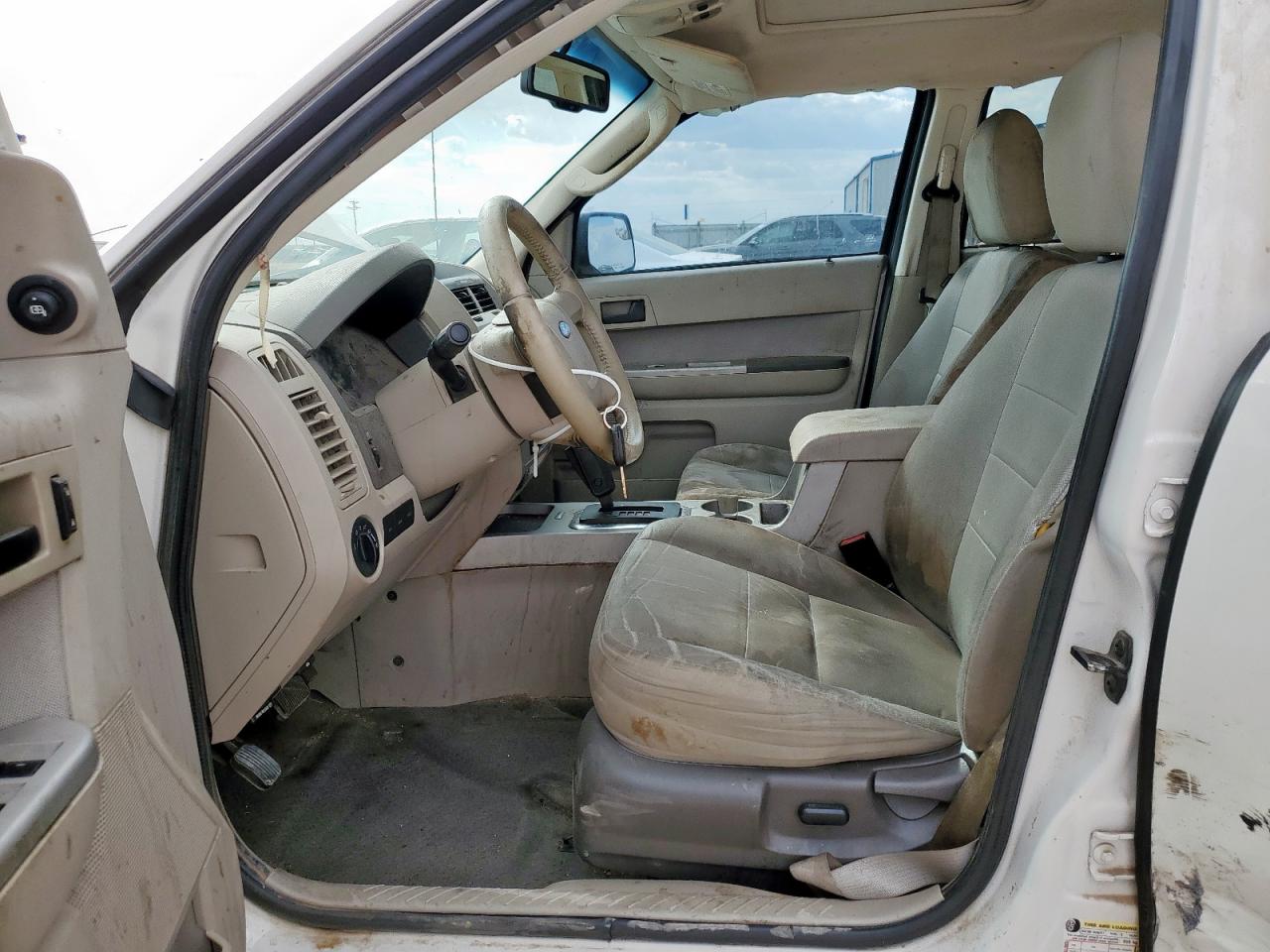 2010 Ford Escape Xlt VIN: 1FMCU9D78AKB92203 Lot: 81658435