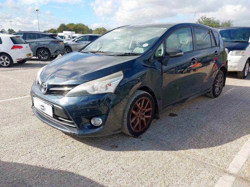 TOYOTA VERSO EXCE 2014