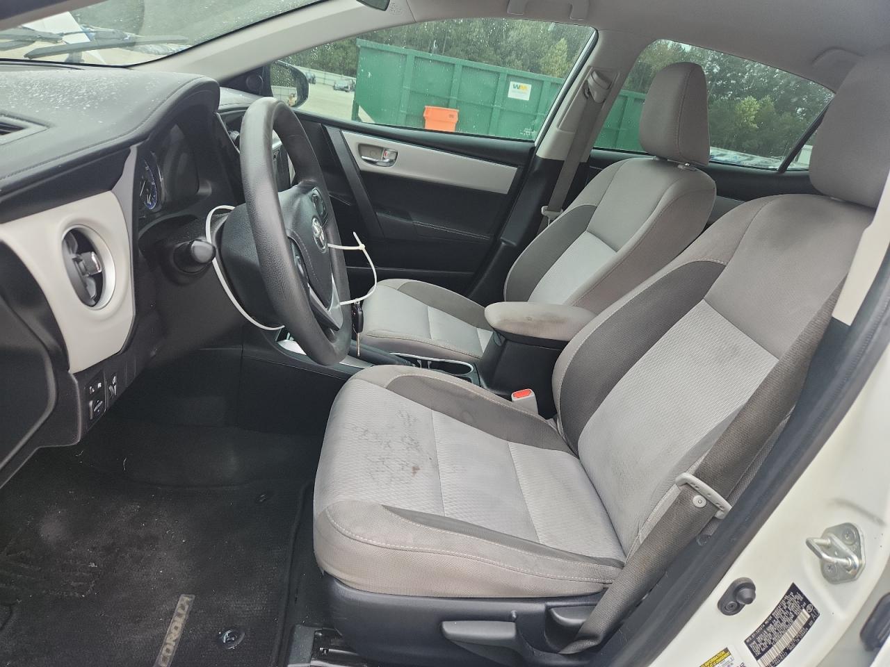 2019 Toyota Corolla L VIN: 2T1BURHE5KC205436 Lot: 85305955