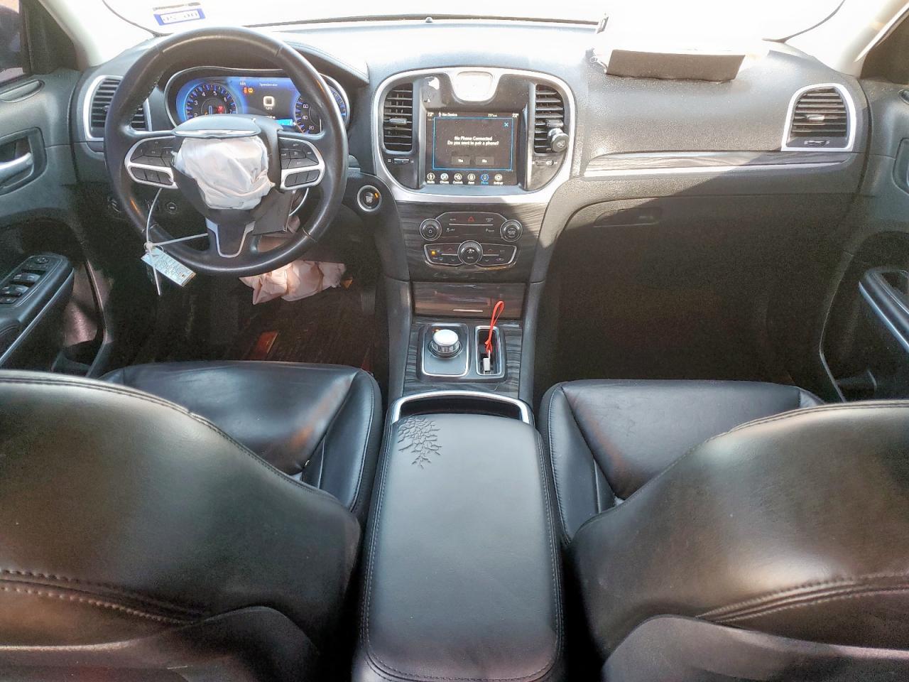 2022 Chrysler 300 Touring L VIN: 2C3CCADG8NH139561 Lot: 84988195