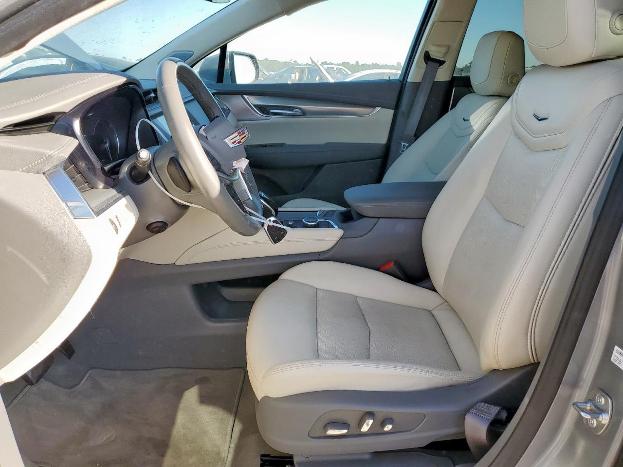 2024 Cadillac Xt5 Premium Luxury VIN: 1GYKNCR49RZ741249 Lot: 86145765