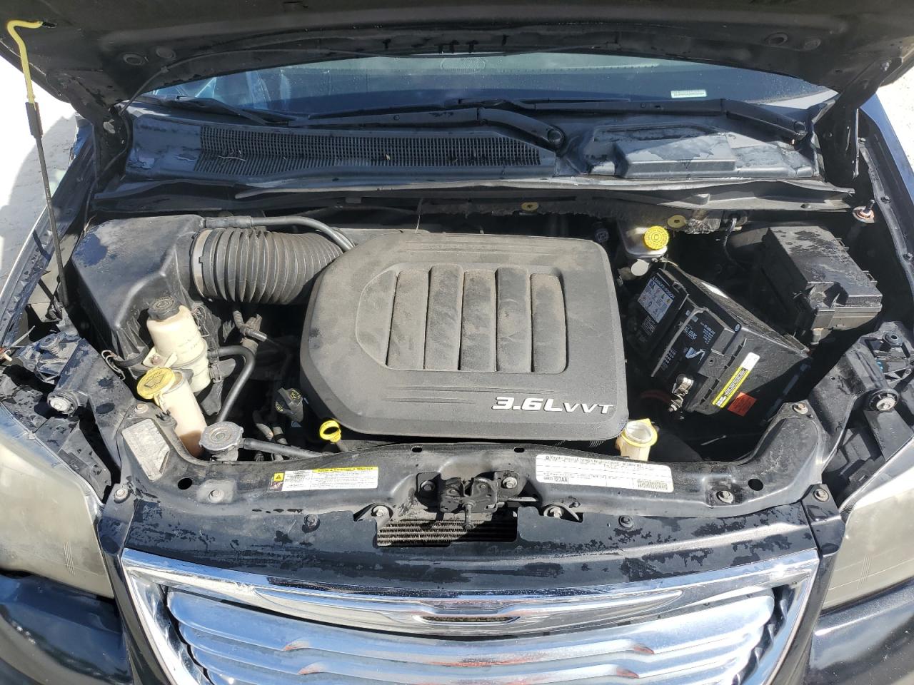 2011 Chrysler Town & Country Touring L VIN: 2A4RR8DG9BR656364 Lot: 85084755