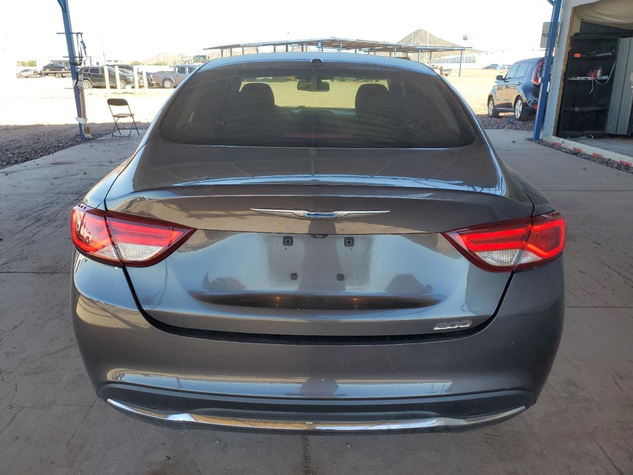 2015 Chrysler 200 Limited VIN: 1C3CCCAB0FN654244 Lot: 81995215