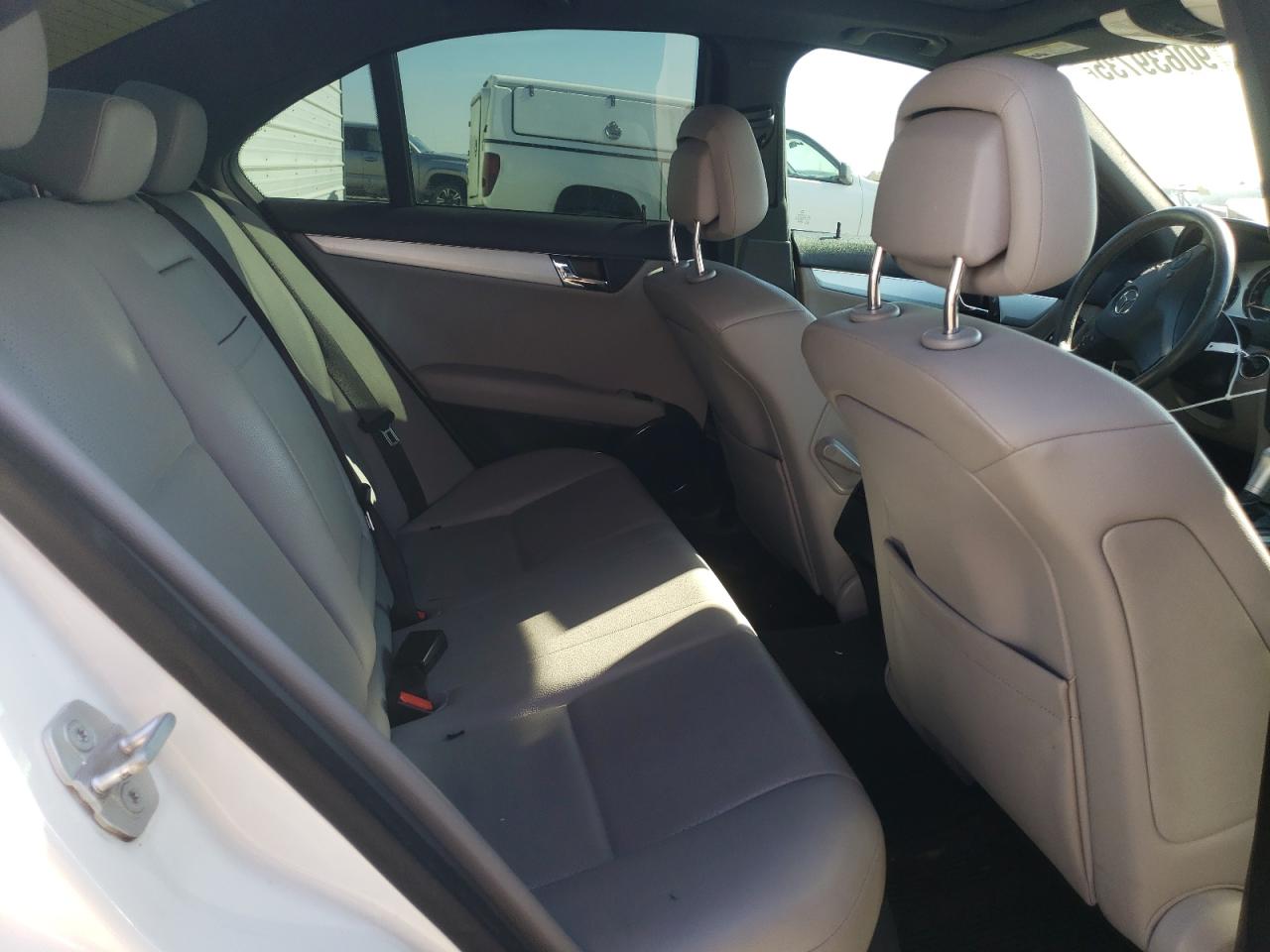 2008 Mercedes-Benz C 300 VIN: WDDGF54X18F017549 Lot: 90639735