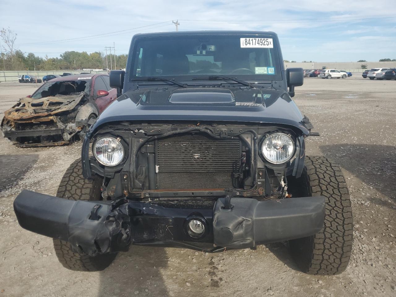 2018 Jeep Wrangler Unlimited Sahara VIN: 1C4BJWEG1JL885937 Lot: 84174925