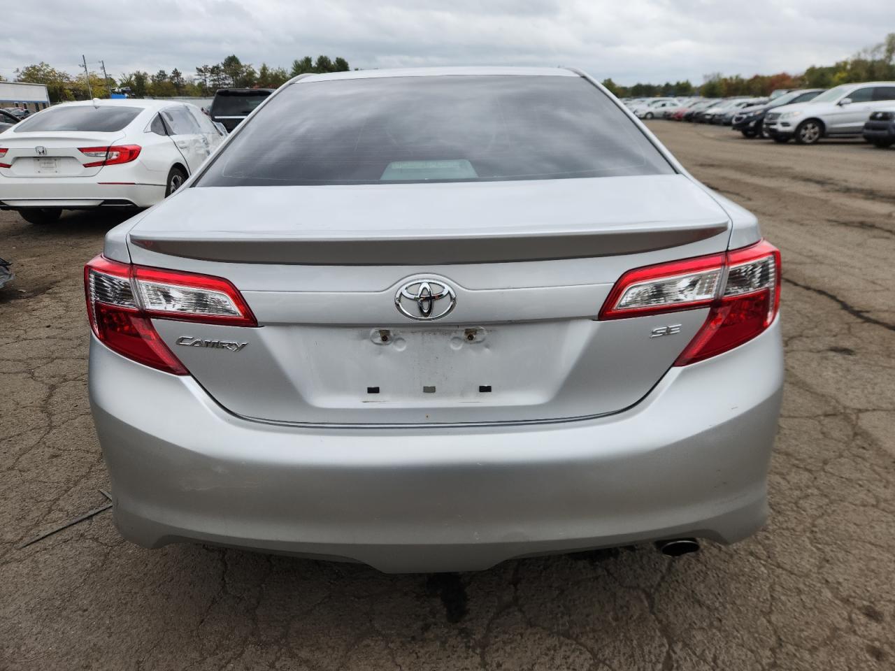 2012 Toyota Camry Base VIN: 4T1BF1FK8CU612056 Lot: 82143635