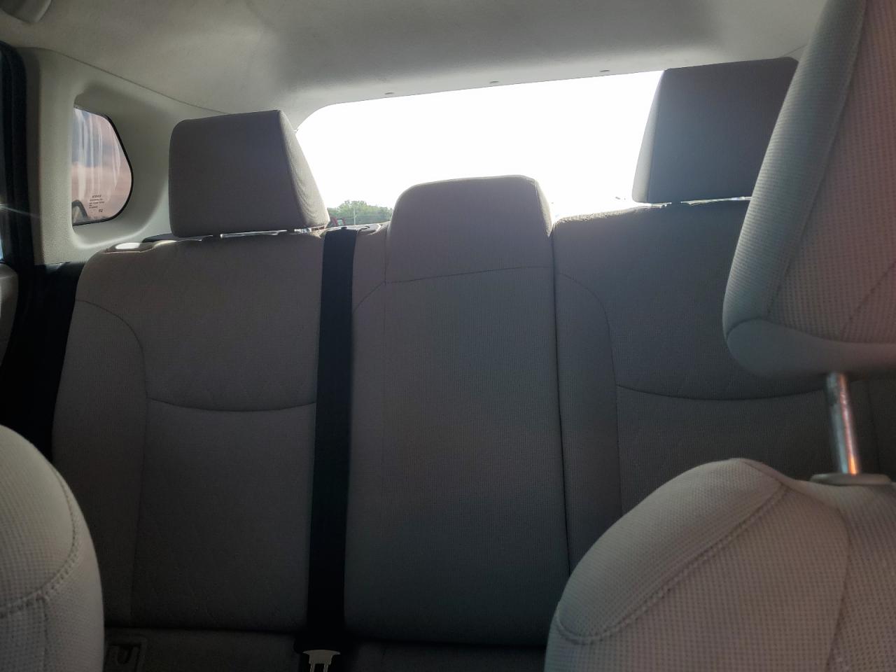 2022 Toyota Corolla Cross L VIN: 7MUAAAAG2NV018285 Lot: 82269615