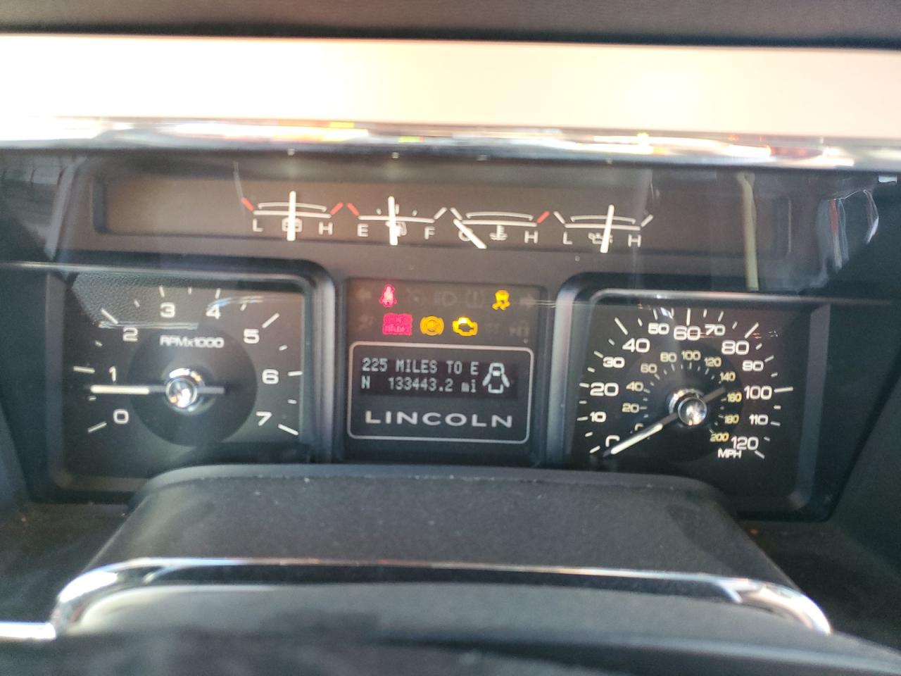 2010 Lincoln Navigator L VIN: 5LMJJ3H53AEJ04367 Lot: 81965915