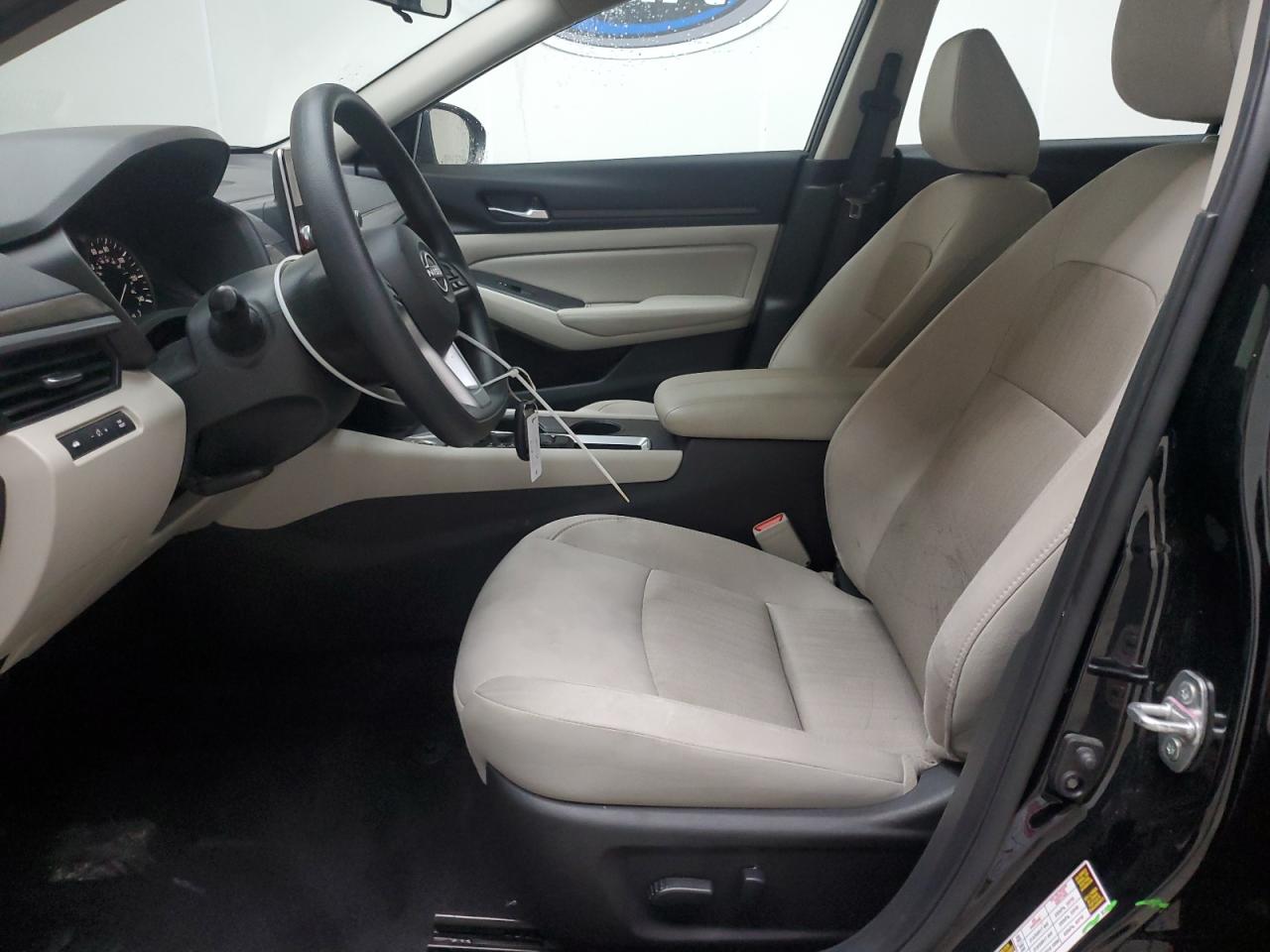 2025 Nissan Altima Sv VIN: 1N4BL4DV2SN305668 Lot: 86100105