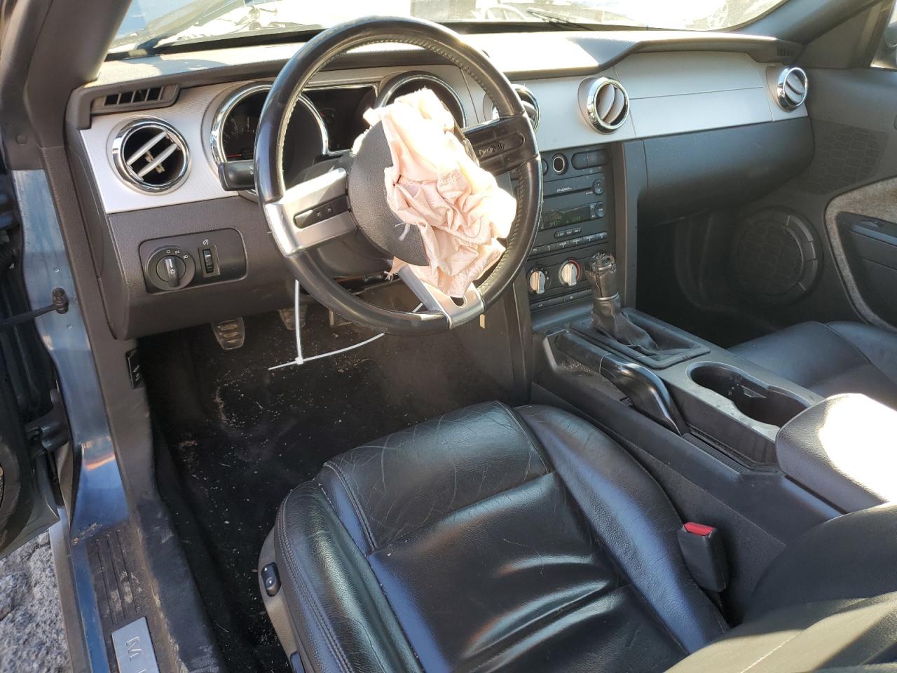 2006 Ford Mustang VIN: 1ZVFT84N765114799 Lot: 82253375