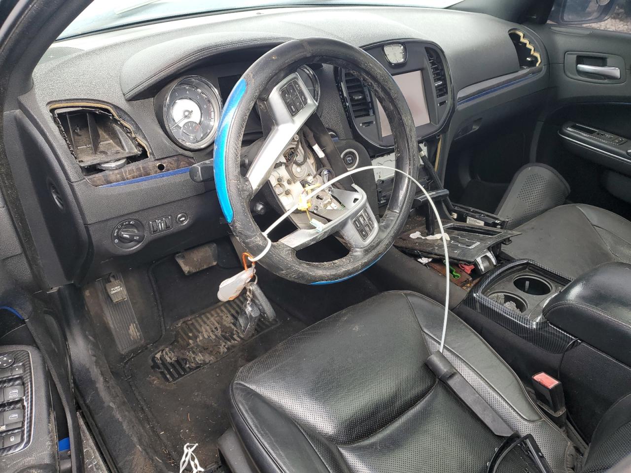 2012 Chrysler 300C VIN: 2C3CCAKT8CH147527 Lot: 85375005