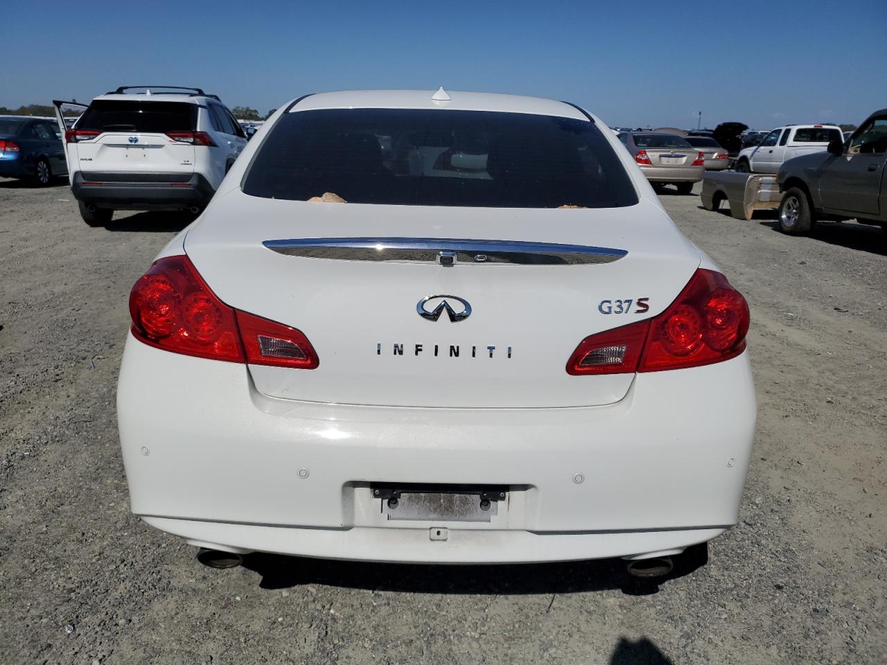 2013 Infiniti G37 Base VIN: JN1CV6AP0DM717075 Lot: 85585185