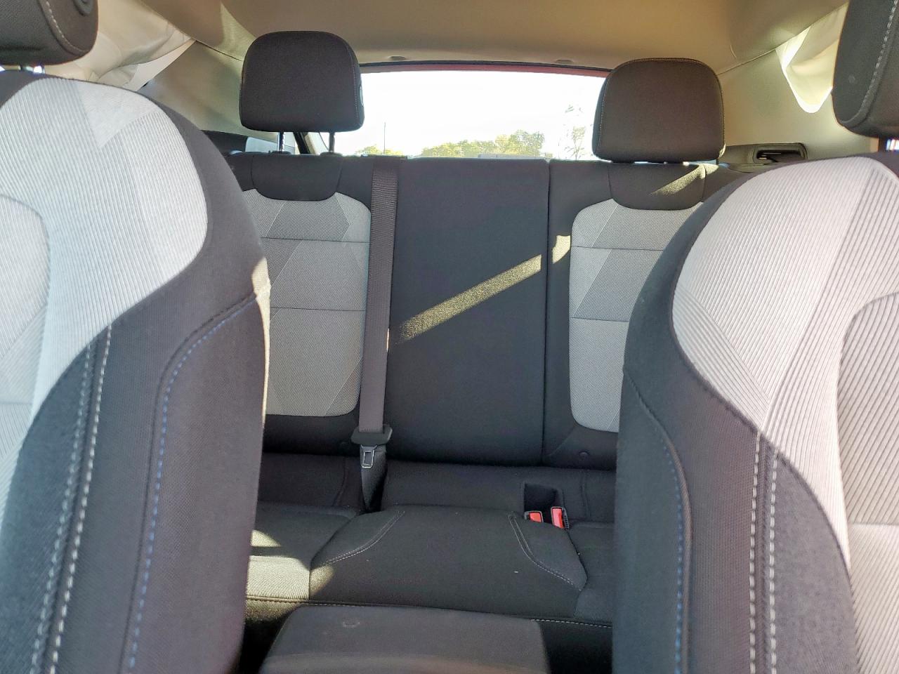 2025 Chevrolet Trax Ls VIN: KL77LFEP4SC320354 Lot: 90903835