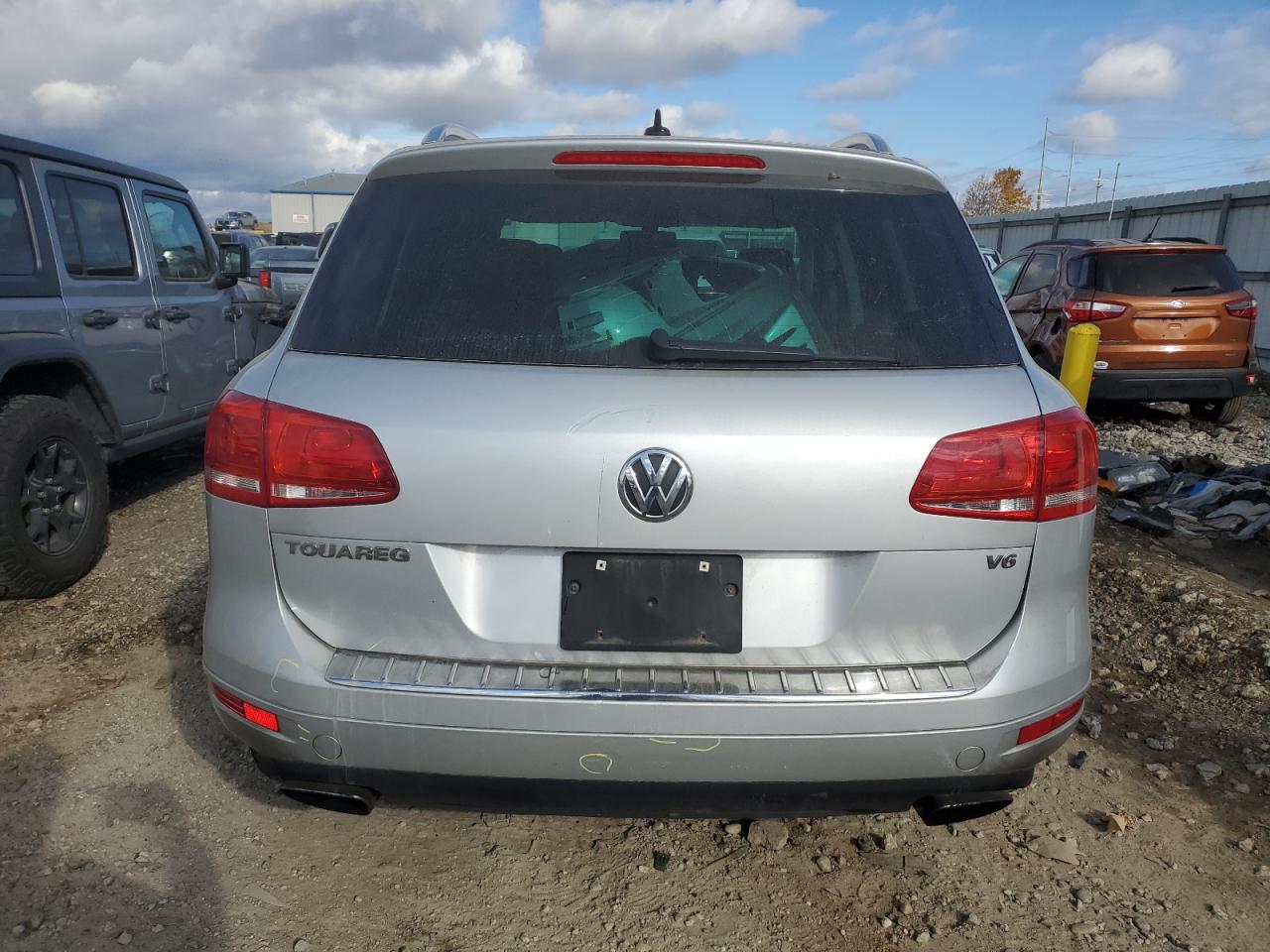 2014 Volkswagen Touareg V6 VIN: WVGEF9BPXED005432 Lot: 87380495