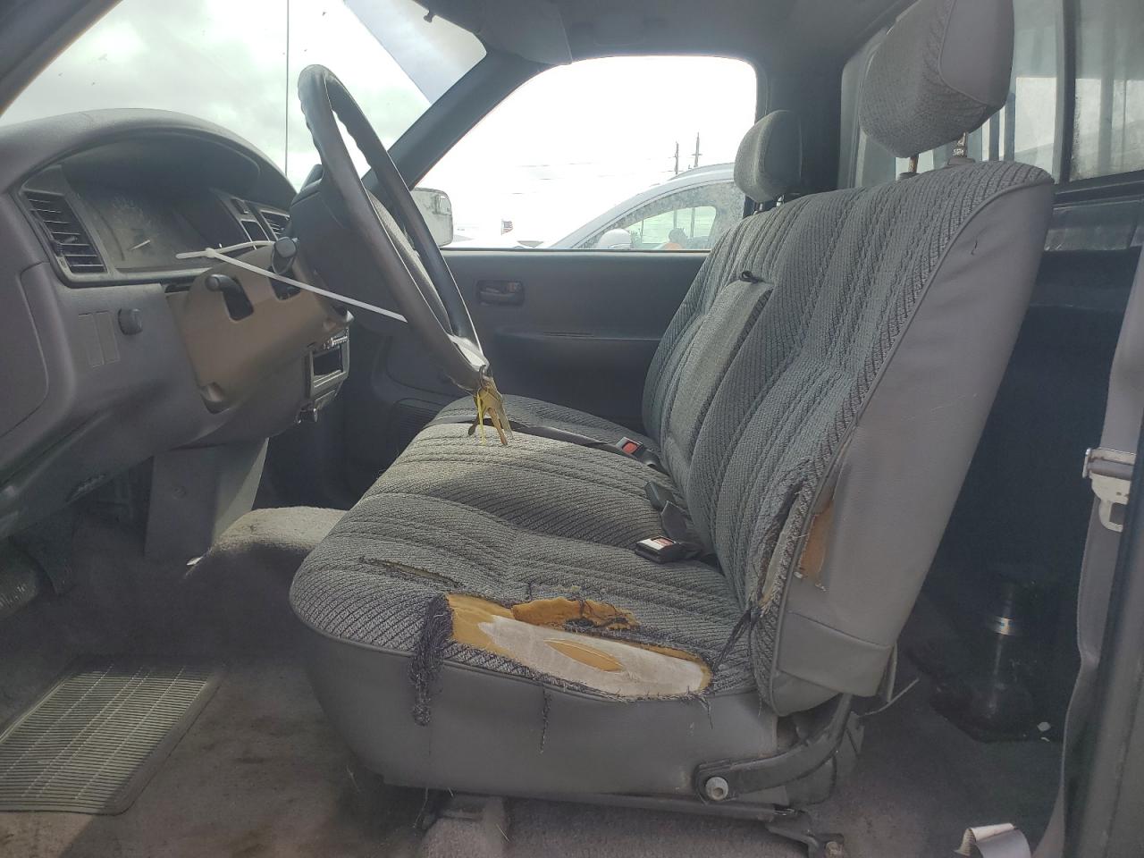 1993 Toyota T100 VIN: JT4VD10A4P0015927 Lot: 86094805