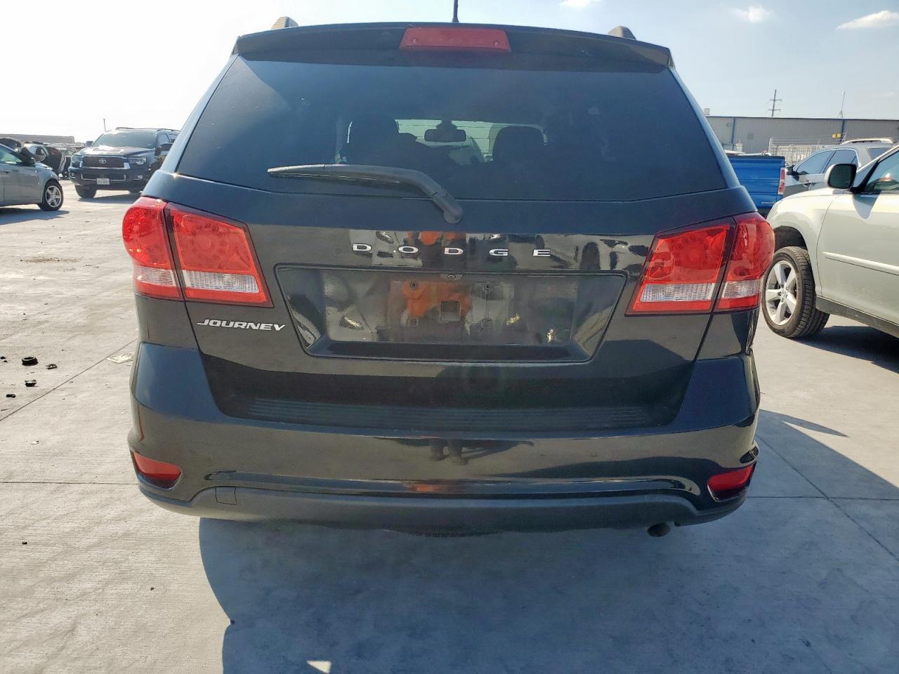 2019 Dodge Journey Se VIN: 3C4PDCBB9KT816195 Lot: 84374425