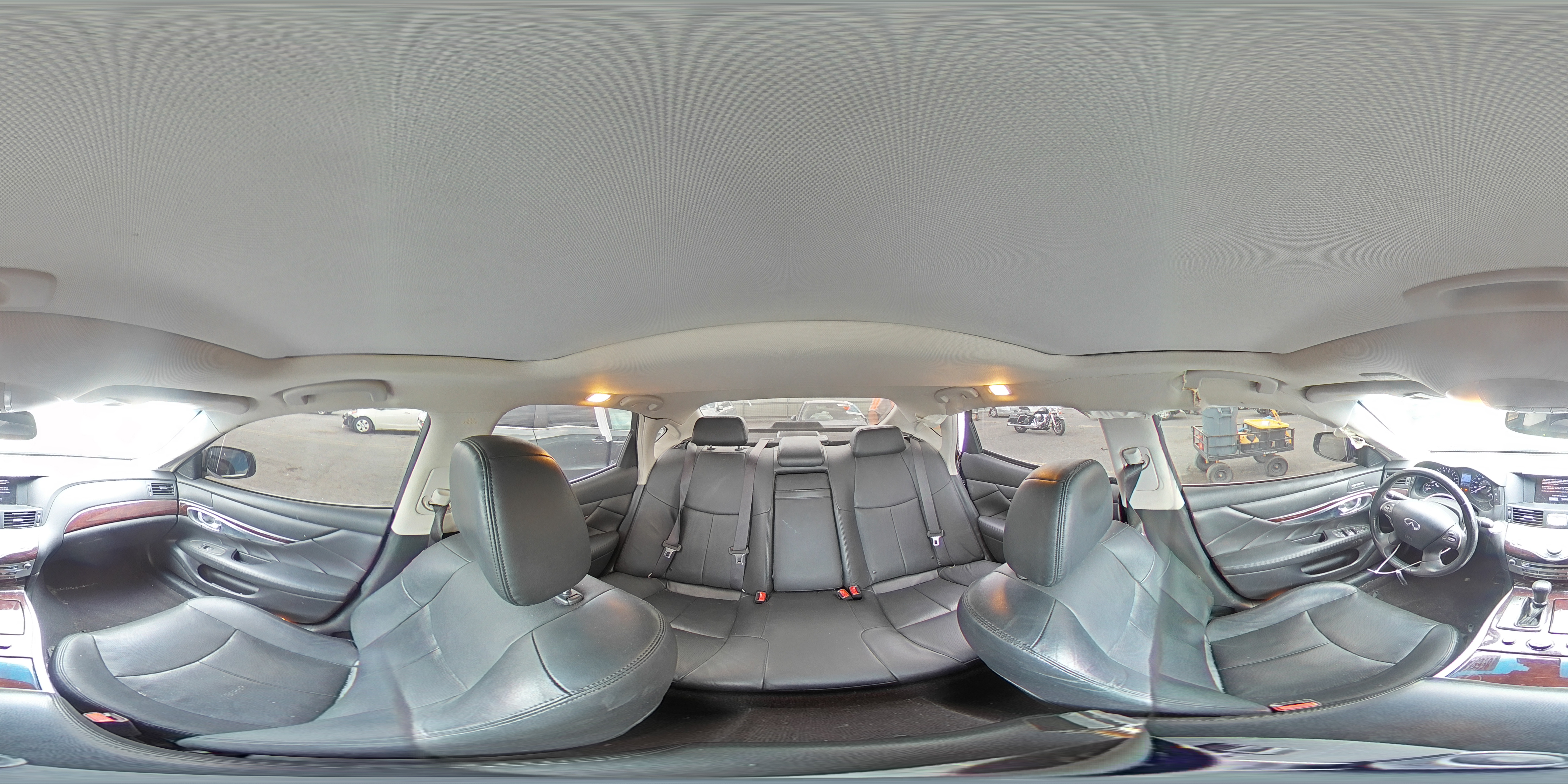 2018 Infiniti Q70 3.7 Luxe VIN: JN1BY1AR4JM220047 Lot: 89695405