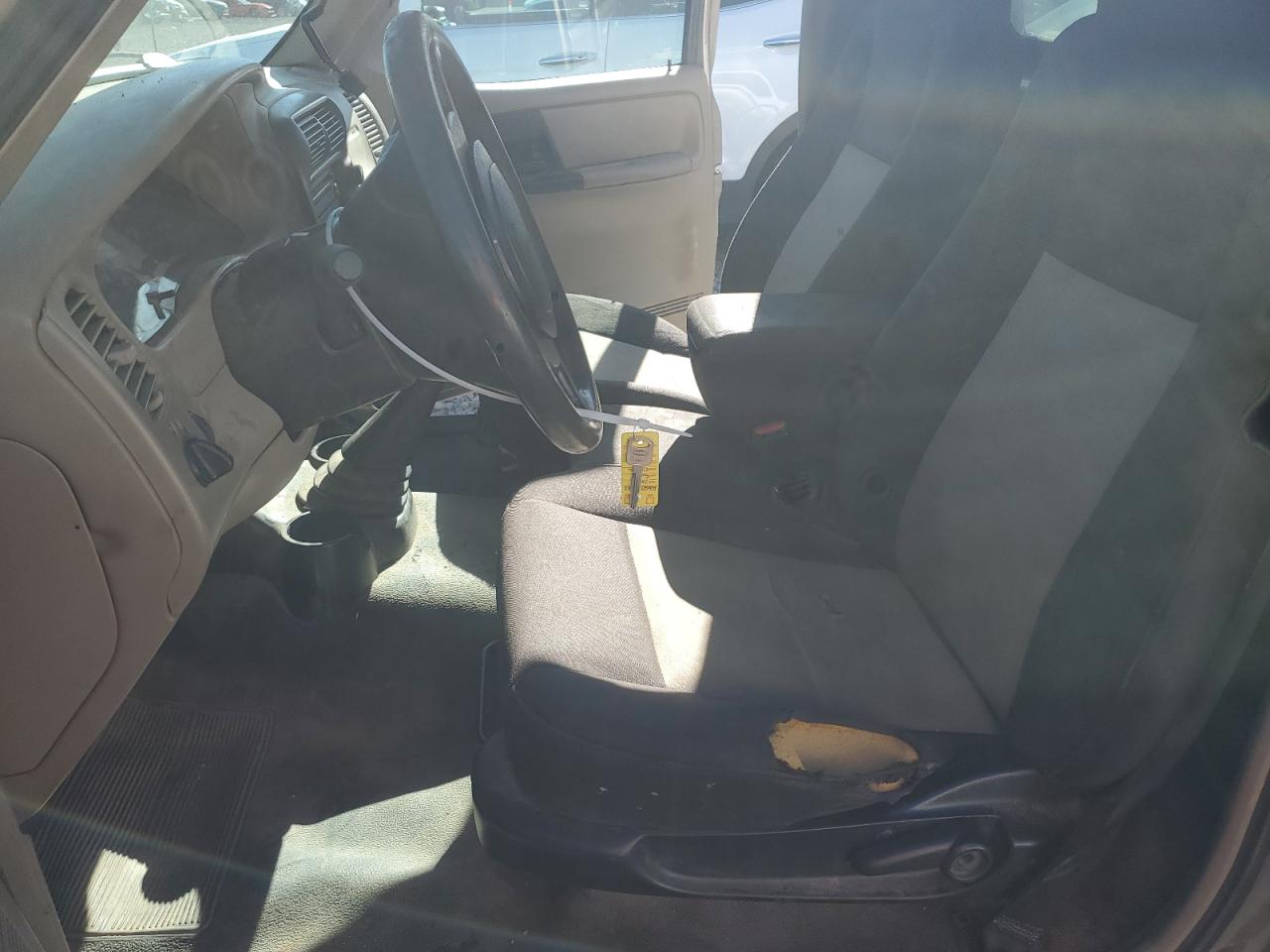 2005 Ford Ranger VIN: 1FTYR10D95PA13765 Lot: 90101375