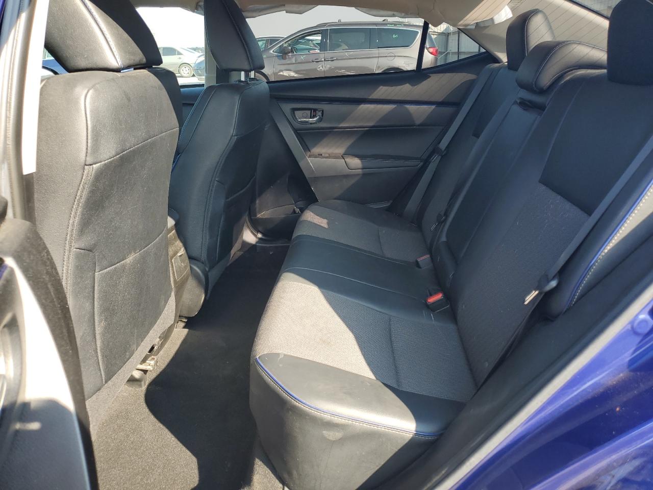 2017 Toyota Corolla L VIN: 5YFBURHE6HP575500 Lot: 87115635