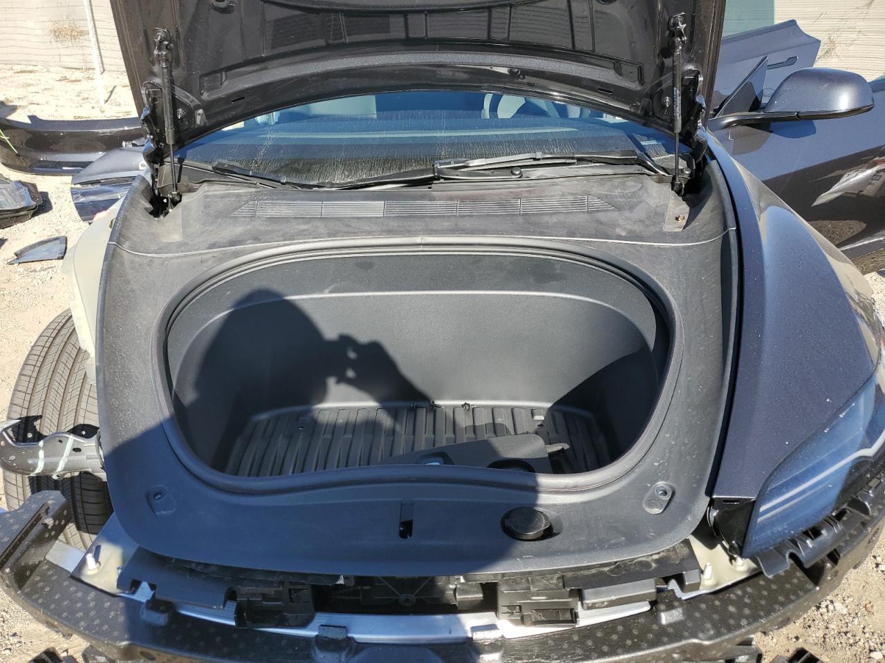 2025 Tesla Model 3 VIN: 5YJ3E1EAXSF994912 Lot: 90499295