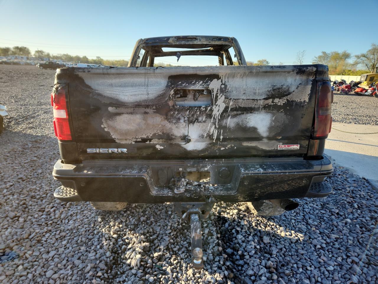 2017 GMC Sierra K2500 Slt VIN: 1GT12TEG4HF159862 Lot: 89649335