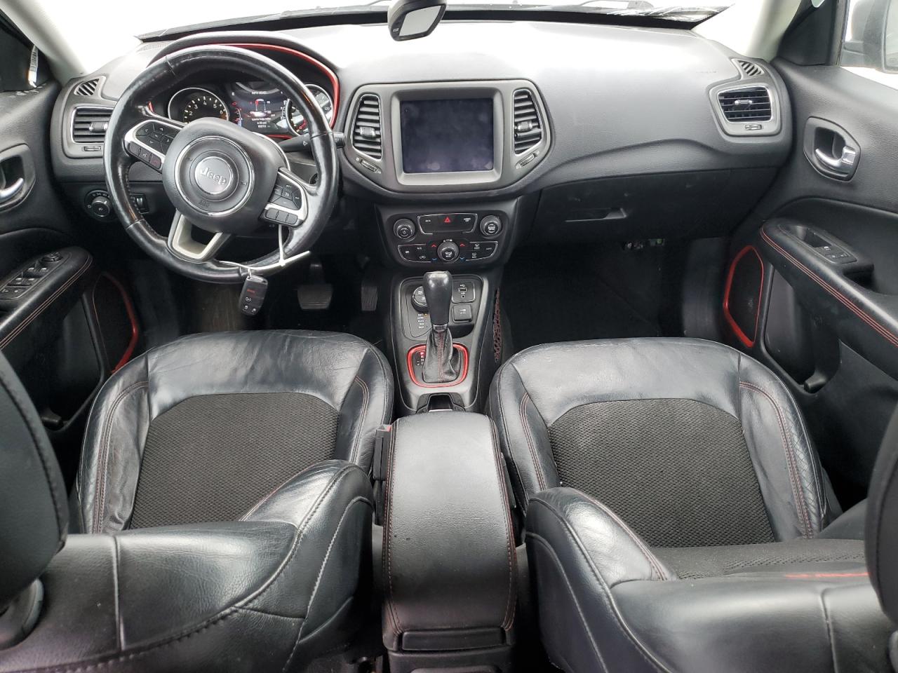 2018 Jeep Compass Trailhawk VIN: 3C4NJDDB8JT129520 Lot: 85533585